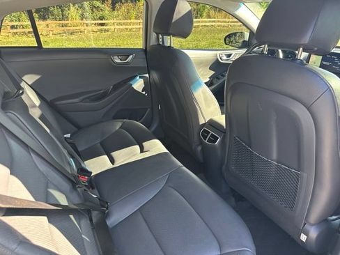 Used 2020 Hyundai Ioniq Limited FWD image 20