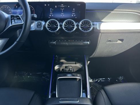 Certified 2024 Mercedes-Benz GLB 250 4MATIC image 14