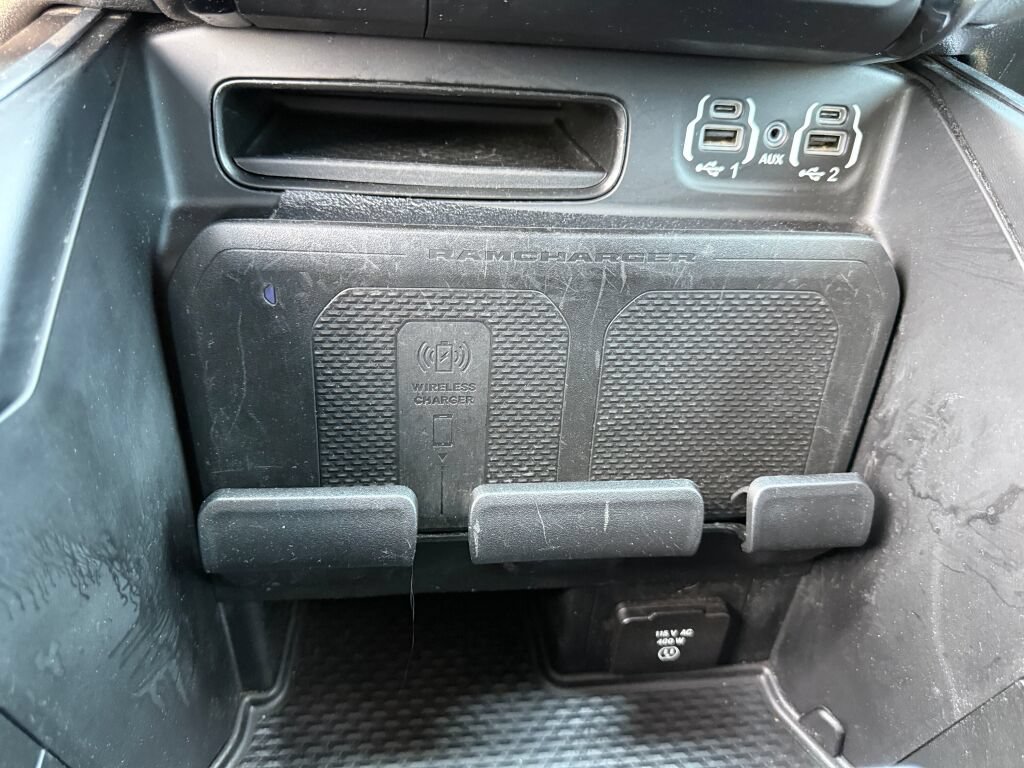 Used 2022 RAM 1500 Laramie AWD/4WD image 27