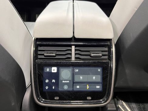 Used 2023 Rivian R1S Adventure image 30