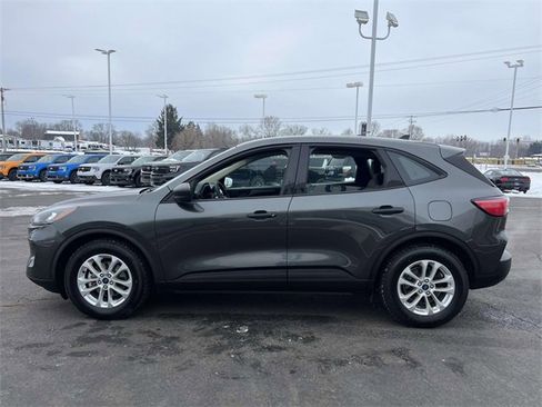 Certified 2020 Ford Escape S image 4