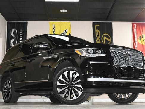Used 2023 Lincoln Navigator Reserve image 83