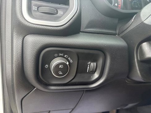 Used 2024 RAM 2500 Big Horn image 20