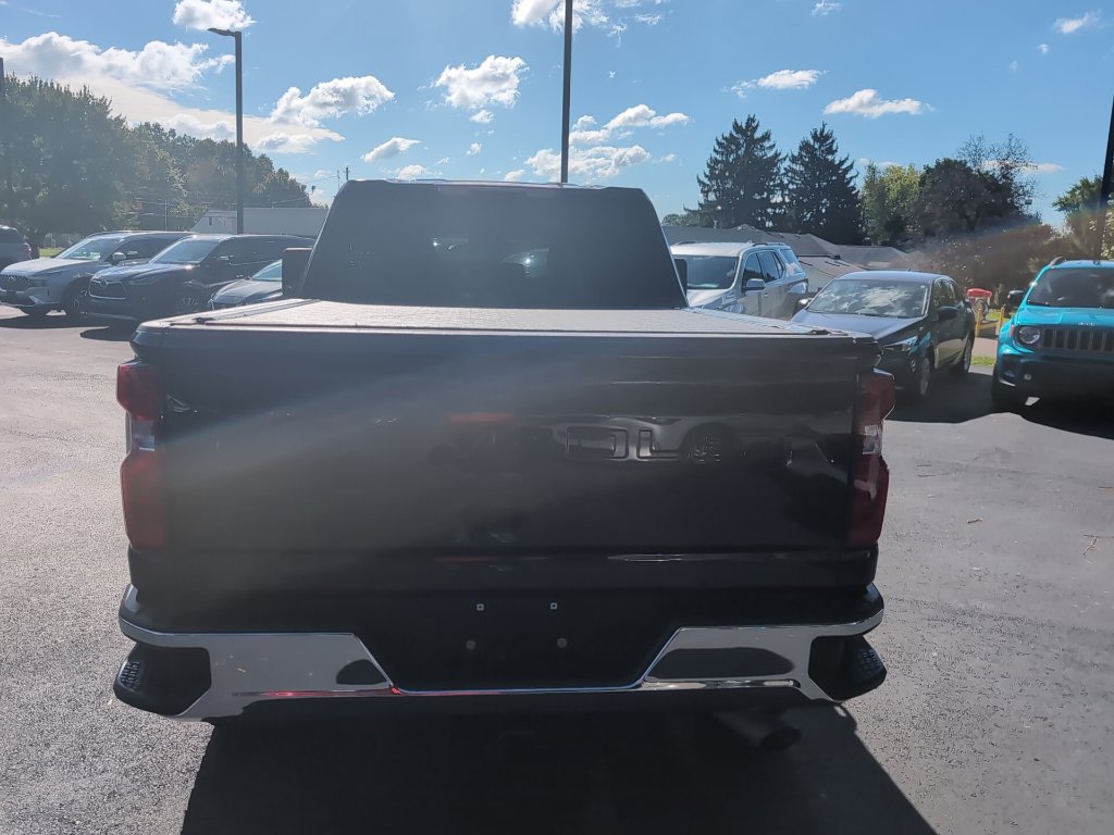 Used 2024 Chevrolet Silverado 2500 LT w/ Convenience Package AWD/4WD image 12