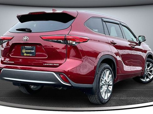 Used 2020 Toyota Highlander Limited image 6