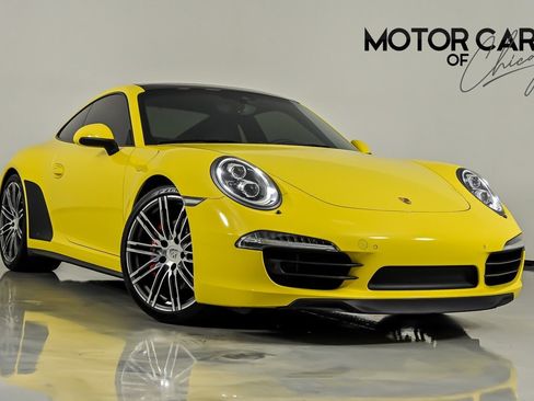 Used 2015 Porsche 911 Carrera 4S AWD/4WD image 1