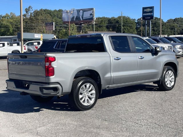Used 2025 Chevrolet Silverado 1500 Custom RWD image 3