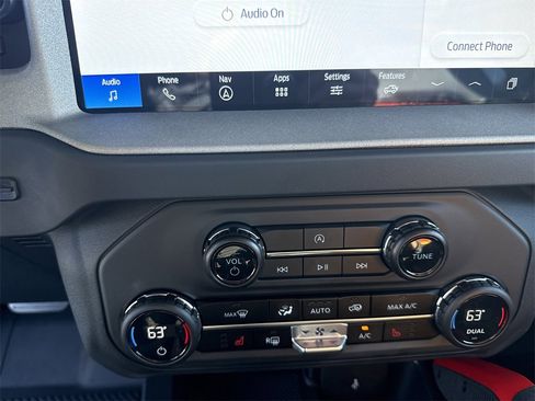 Used 2025 Ford Bronco Big Bend w/ Black Diamond Package image 30