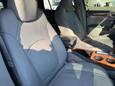 Used 2011 Buick Enclave CXL w/ Trailering Provision Package image 27
