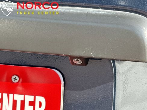 Used 2020 Nissan NV 3500 SL image 11