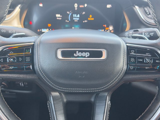 Used 2022 Jeep Grand Cherokee L Overland AWD/4WD image 25