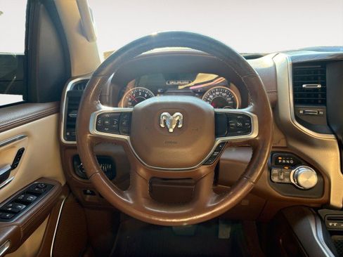 Used 2019 RAM 1500 Laramie image 6