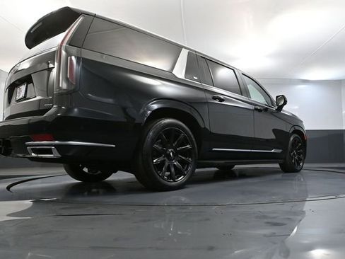 Used 2021 Cadillac Escalade ESV Premium Luxury Platinum image 68