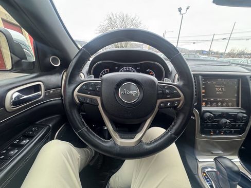 Used 2016 Jeep Grand Cherokee Overland w/ Advanced Technology Group image 36