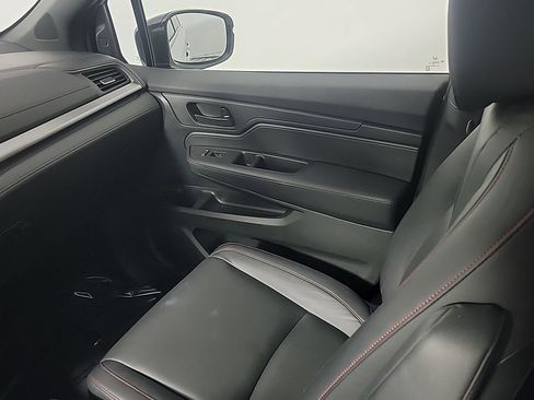 Certified 2023 Honda Odyssey Sport image 23