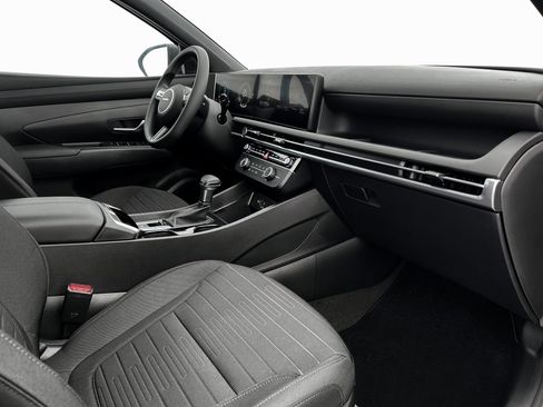 New 2025 Hyundai Santa Cruz SE image 15