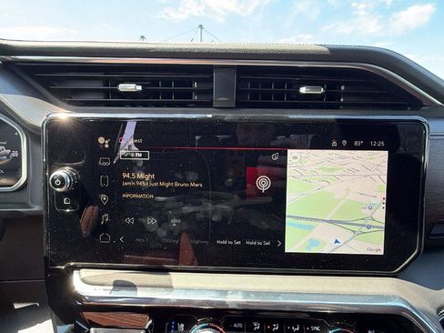 New 2026 GMC Sierra 3500 Denali Ultimate AWD/4WD image 26