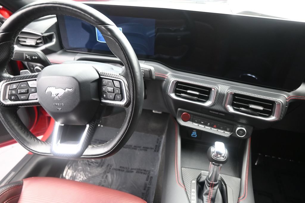 Used 2025 Ford Mustang GT Premium RWD image 15