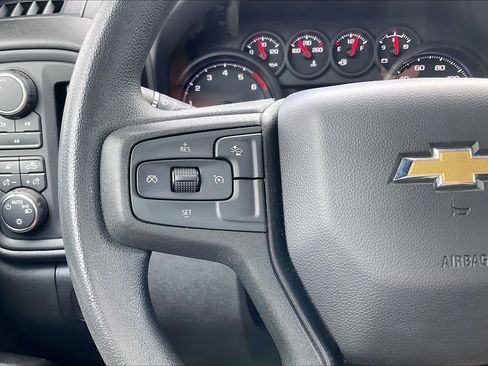Used 2025 Chevrolet Silverado 2500 Custom w/ Custom Value Package AWD/4WD image 18
