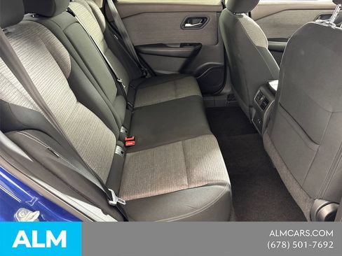 Used 2023 Nissan Rogue SV AWD/4WD image 19