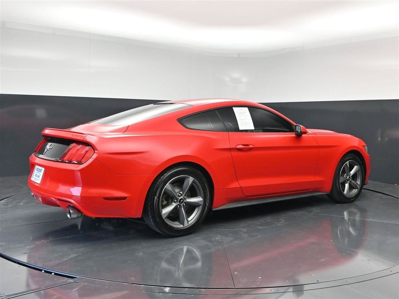 Used 2015 Ford Mustang Coupe w/ Equipment Group 051A RWD image 5