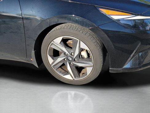Certified 2023 Hyundai Elantra Limited w/ Cargo Package image 10