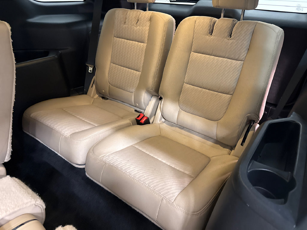 Used 2017 Ford Explorer FWD image 16