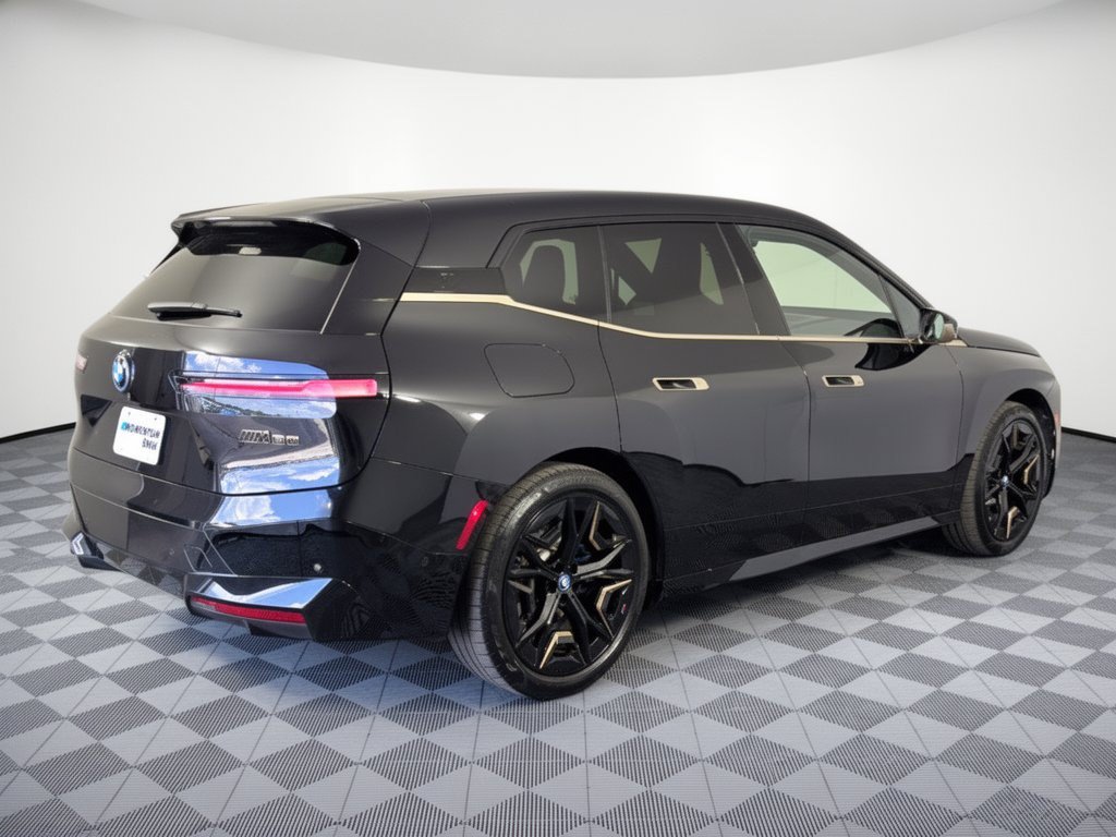 Used 2024 BMW iX M60 AWD/4WD image 9