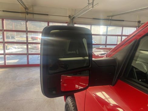 Certified 2024 RAM 2500 Big Horn w/ Night Edition image 9