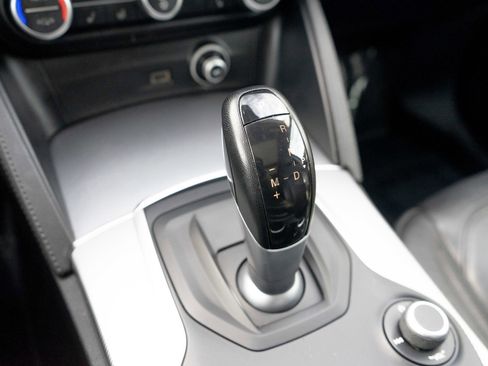 Used 2018 Alfa Romeo Stelvio Sport w/ Quick Order Package 22J Sport image 21