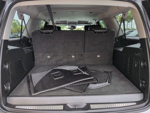 Used 2020 GMC Yukon XL Denali RWD image 13