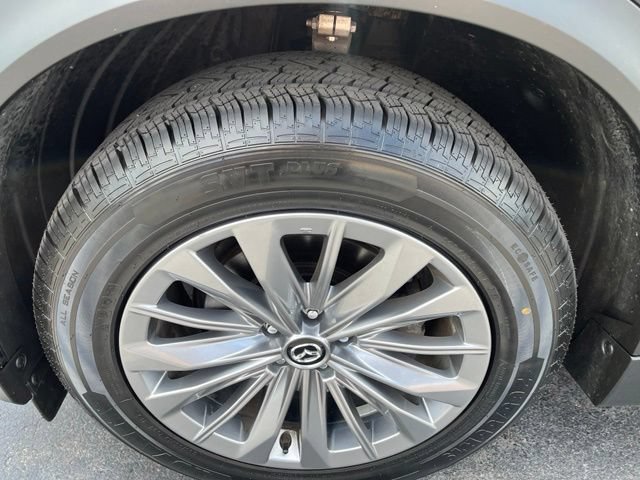 Used 2024 MAZDA CX-90 3.3 Turbo w/ Preferred Package AWD/4WD image 9
