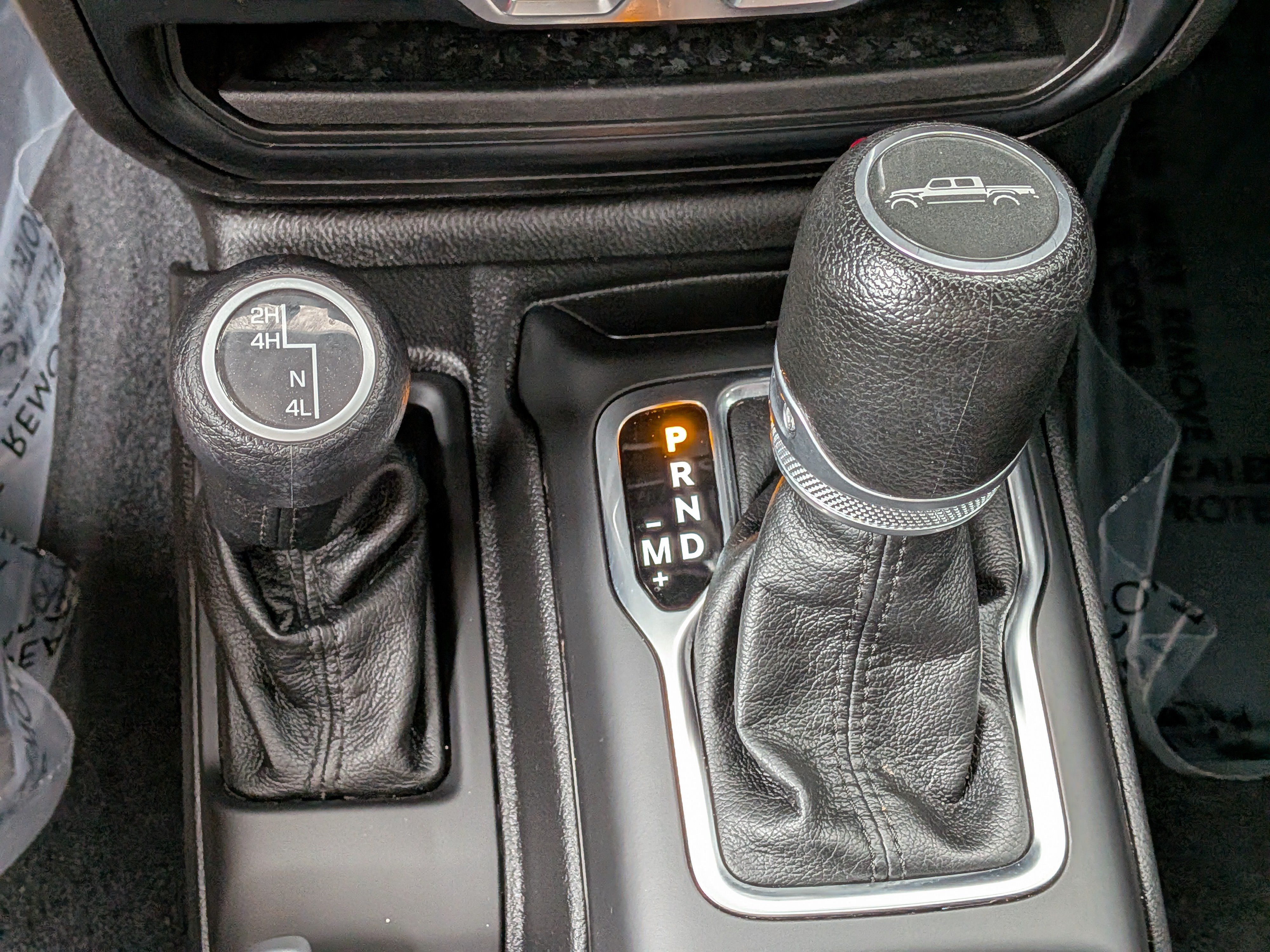 Used 2023 Jeep Gladiator Sport AWD/4WD image 31