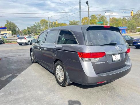 Used 2016 Honda Odyssey LX image 4