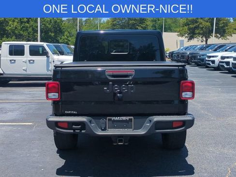 Used 2024 Jeep Gladiator Sport AWD/4WD image 4