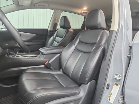 Used 2023 Nissan Murano SV w/ SV Midnight Edition Package FWD image 19
