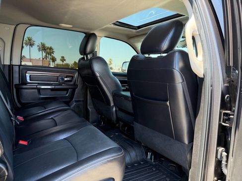 Used 2018 RAM 2500 Laramie w/ Sport Appearance Group AWD/4WD image 30