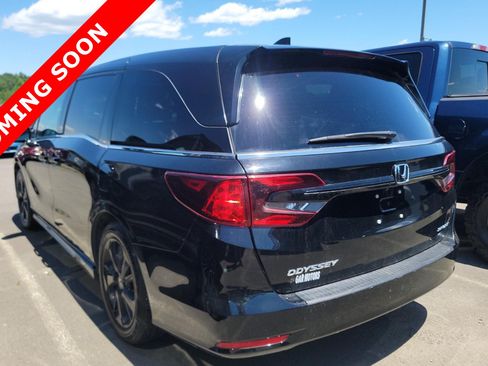 Used 2023 Honda Odyssey Sport image 4