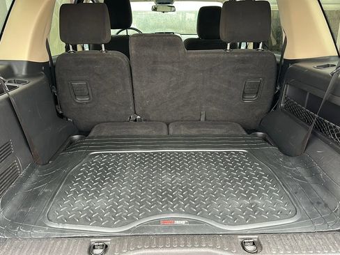 Used 2010 Ford Explorer XLT image 29