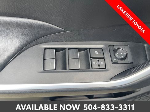 Used 2024 Toyota RAV4 XLE FWD image 24
