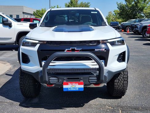 New 2025 Chevrolet Colorado ZR2 w/ Off-Road Front Bumper Package image 6