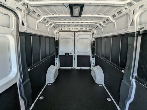 New 2026 RAM ProMaster 2500 w/ Convenience Group FWD image 13