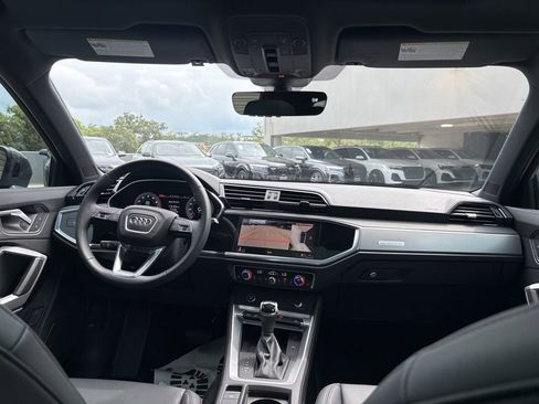 Certified 2025 Audi Q3 2.0T Premium Plus AWD/4WD image 19