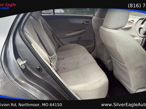 Used 2010 Toyota Corolla S FWD image 9