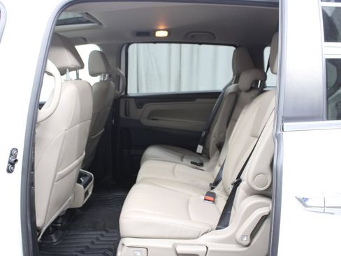 Used 2021 Honda Odyssey EX-L image 16