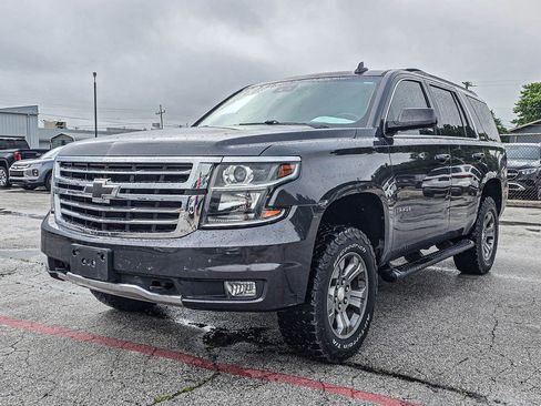 Used 2017 Chevrolet Tahoe LT AWD/4WD image 3