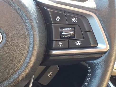 Certified 2022 Subaru Outback Limited image 10