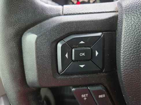 Used 2019 Ford F150 XLT w/ Equipment Group 302A Luxury image 18