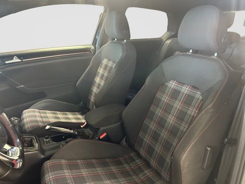 Used 2015 Volkswagen GTI S FWD image 11
