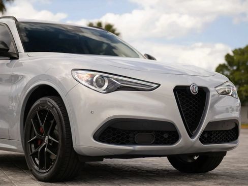 Used 2020 Alfa Romeo Stelvio Sport w/ Quick Order Package 22K Sport RWD image 3
